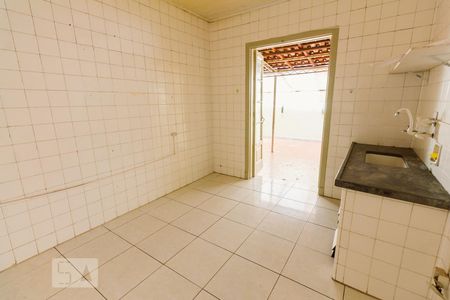 Casa para alugar com 130m², 3 quartos e sem vaga Casa para alugar com 130m², 3 quartos e sem vagaCozinha