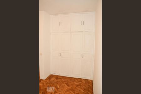 Apartamento à venda com 287m², 4 quartos e 1 vagaQuarto 2 