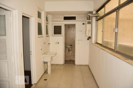 Apartamento à venda com 287m², 4 quartos e 1 vagaÁrea de Serviço