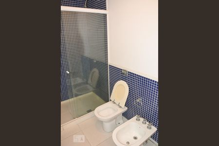 Apartamento à venda com 287m², 4 quartos e 1 vagaBanheiro 