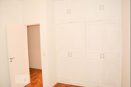 Apartamento à venda com 287m², 4 quartos e 1 vagaQuarto 2 