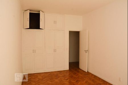 Apartamento à venda com 287m², 4 quartos e 1 vagaQuarto 2 