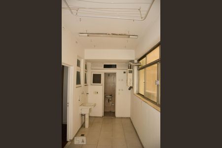 Apartamento à venda com 287m², 4 quartos e 1 vagaÁrea de Serviço