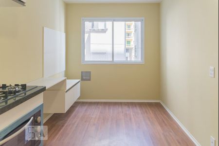 Sala de apartamento para alugar com 1 quarto, 27m² em Vila Buarque, São Paulo