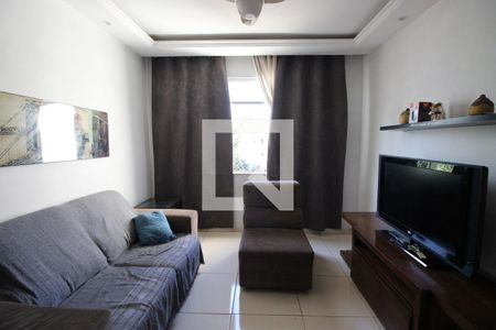 Apartamento à venda com 84m², 2 quartos e sem vagaSala