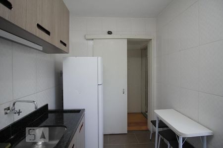 Apartamento à venda com 79m², 2 quartos e sem vagaCozinha