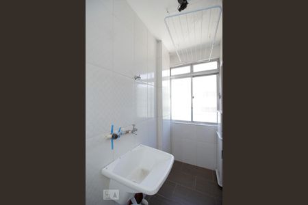 Apartamento à venda com 79m², 2 quartos e sem vagaÁrea de Serviço