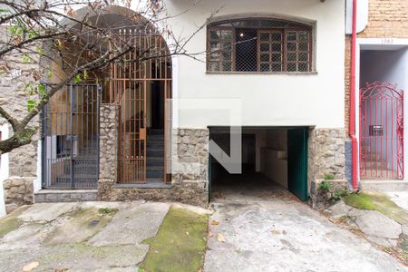 Casa para alugar com 100m², 3 quartos e 1 vagaFachada