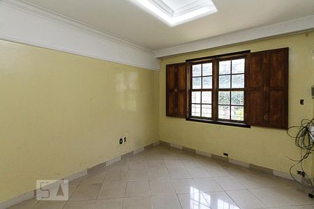 Suite de casa para alugar com 4 quartos, 400m² em Bras, São Paulo