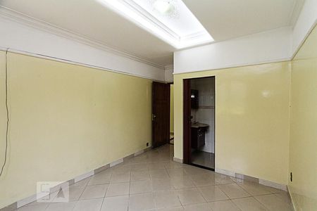 Suite de casa para alugar com 4 quartos, 400m² em Bras, São Paulo