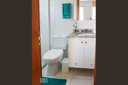 Banheiro de apartamento à venda com 2 quartos, 70m² em Centro, São Bernardo do Campo