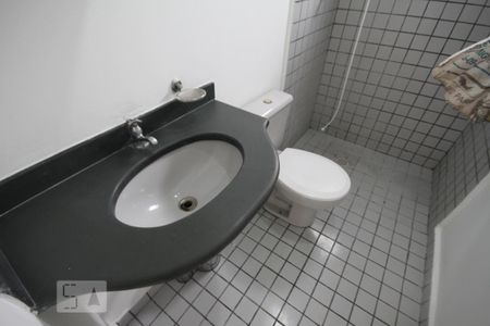 Apartamento à venda com 65m², 2 quartos e 1 vagaBanheiro