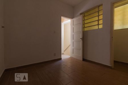 Quarto de casa à venda com 1 quarto, 37m² em Campo Belo, São Paulo