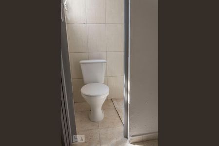 Banheiro de apartamento para alugar com 1 quarto, 44m² em Água Branca, São Paulo
