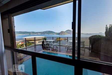 Vista da Sala de apartamento à venda com 4 quartos, 600m² em Boa Viagem, Niterói