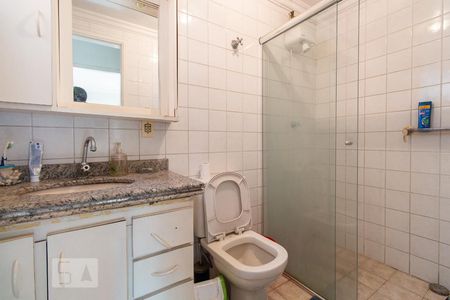 Banheiro de apartamento à venda com 2 quartos, 55m² em Sítio Pinheirinho, São Paulo