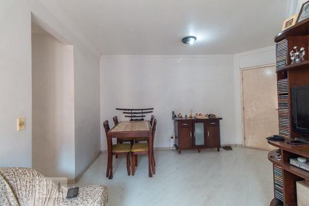 Sala de apartamento para alugar com 2 quartos, 55m² em Sítio Pinheirinho, São Paulo
