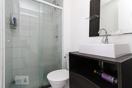 Banheiro de kitnet/studio à venda com 1 quarto, 29m² em Bras, São Paulo