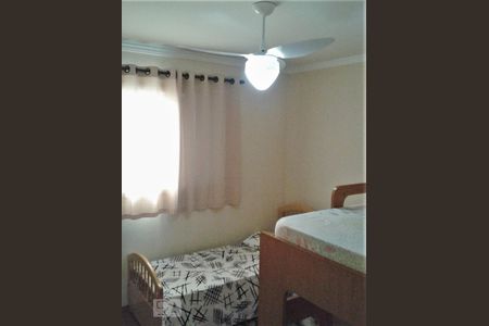 Quarto de casa à venda com 3 quartos, 120m² em Vila Pita, São Paulo