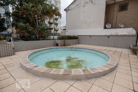 Apartamento à venda com 96m², 3 quartos e 1 vagaPiscina