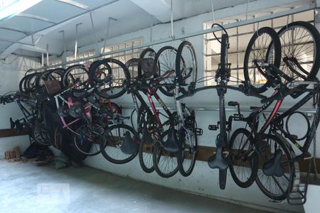 Apartamento à venda com 97m², 3 quartos e sem vagaÁrea comum - Bicicletário