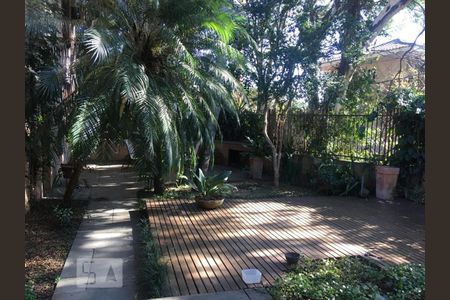 Quintal de casa à venda com 2 quartos, 460m² em Cidade Jardim, São Paulo