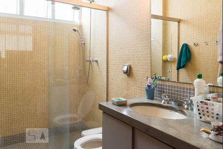 Apartamento à venda com 211m², 3 quartos e 2 vagasBanheiro