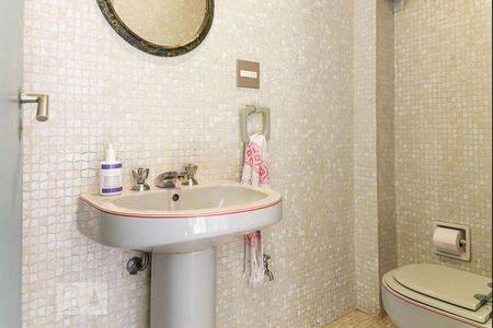 Lavabo de apartamento à venda com 3 quartos, 211m² em Higienópolis, São Paulo