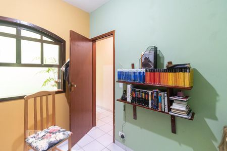 Casa à venda com 94m², 3 quartos e 2 vagas Casa à venda com 94m², 3 quartos e 2 vagasQuarto 2