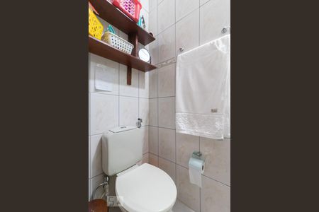 Casa à venda com 94m², 3 quartos e 2 vagas Casa à venda com 94m², 3 quartos e 2 vagasBanheiro 2