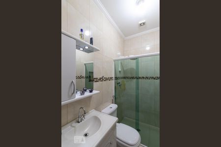 Casa à venda com 94m², 3 quartos e 2 vagas Casa à venda com 94m², 3 quartos e 2 vagasBanheiro da Suíte