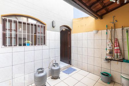 Casa à venda com 94m², 3 quartos e 2 vagas Casa à venda com 94m², 3 quartos e 2 vagasÁrea de Serviço
