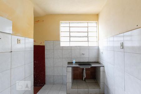 Casa à venda com 268m², 8 quartos e 3 vagasCozinha