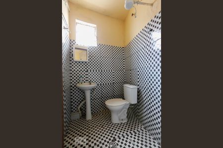 Casa à venda com 268m², 8 quartos e 3 vagasBanheiro 