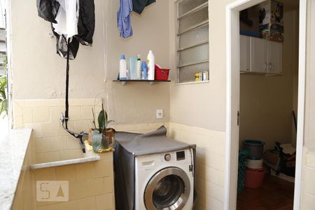 Apartamento à venda com 83m², 2 quartos e 1 vagaarea de serviço