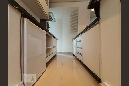 Cozinha - Armários de apartamento para alugar com 1 quarto, 42m² em Bela Vista, São Paulo