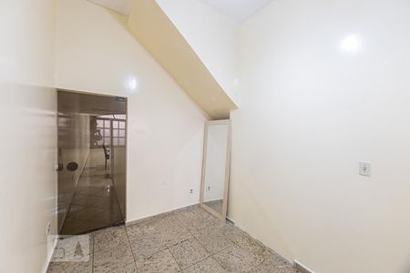 Quarto de casa para alugar com 1 quarto, 56m² em Chácara Califórnia, São Paulo