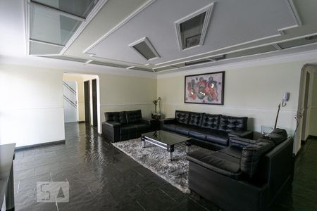 Apartamento para alugar com 130m², 3 quartos e 1 vaga Apartamento para alugar com 130m², 3 quartos e 1 vagaHall social