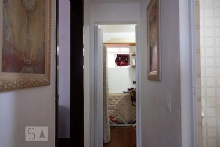 Corredor de apartamento para alugar com 2 quartos, 65m² em Tijuca, Rio de Janeiro