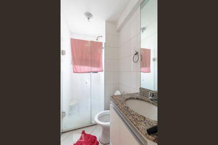 Banheiro de apartamento à venda com 1 quarto, 38m² em Pinheiros, São Paulo