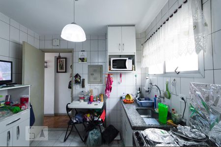Cozinha de apartamento à venda com 1 quarto, 49m² em Bela Vista, São Paulo