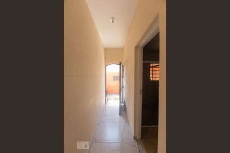 Casa para alugar com 130m², 2 quartos e sem vagaBanheiro Corredor