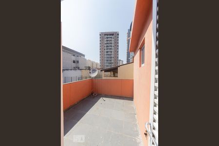 Casa para alugar com 130m², 2 quartos e sem vagaVaranda Quarto 2 (Suite)