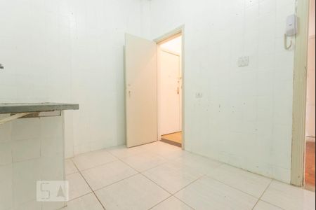 Apartamento à venda com 90m², 2 quartos e sem vagaCozinha