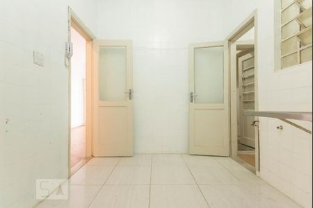 Apartamento à venda com 90m², 2 quartos e sem vagaCozinha