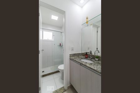 Apartamento à venda com 60m², 2 quartos e 1 vagaBanheiro Social