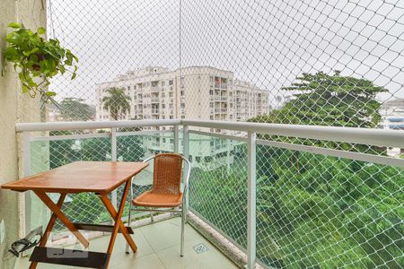 Varanda Gourmet de apartamento à venda com 2 quartos, 60m² em Taquara, Rio de Janeiro