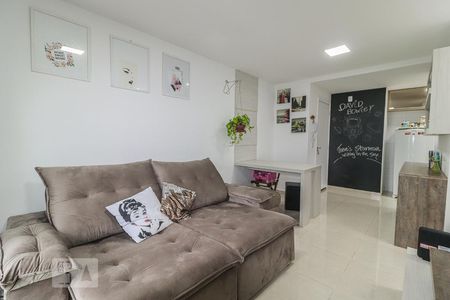 Sala de apartamento à venda com 2 quartos, 60m² em Taquara, Rio de Janeiro