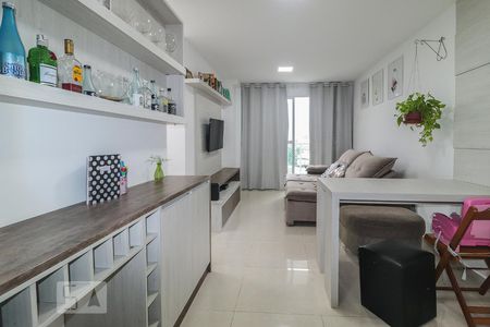 Sala de apartamento à venda com 2 quartos, 60m² em Taquara, Rio de Janeiro