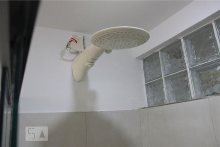 Casa de condomínio para alugar com 100m², 3 quartos e 2 vagas Casa de condomínio para alugar com 100m², 3 quartos e 2 vagasBanheiro Social 2